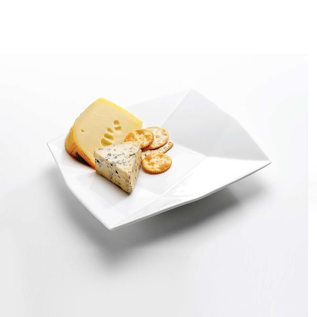 Picture of SYMPHONY 4074 TWIST PLATE SQUARE 24CM